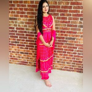 Hot pink plazo, size M-L